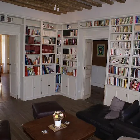 Maison Josephine 3*